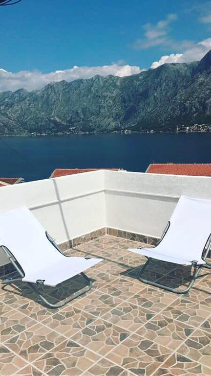 Alisa Sea View Apartment Prcanj Kotor Kültér fotó