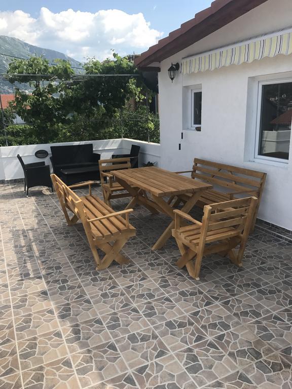 Alisa Sea View Apartment Prcanj Kotor Kültér fotó